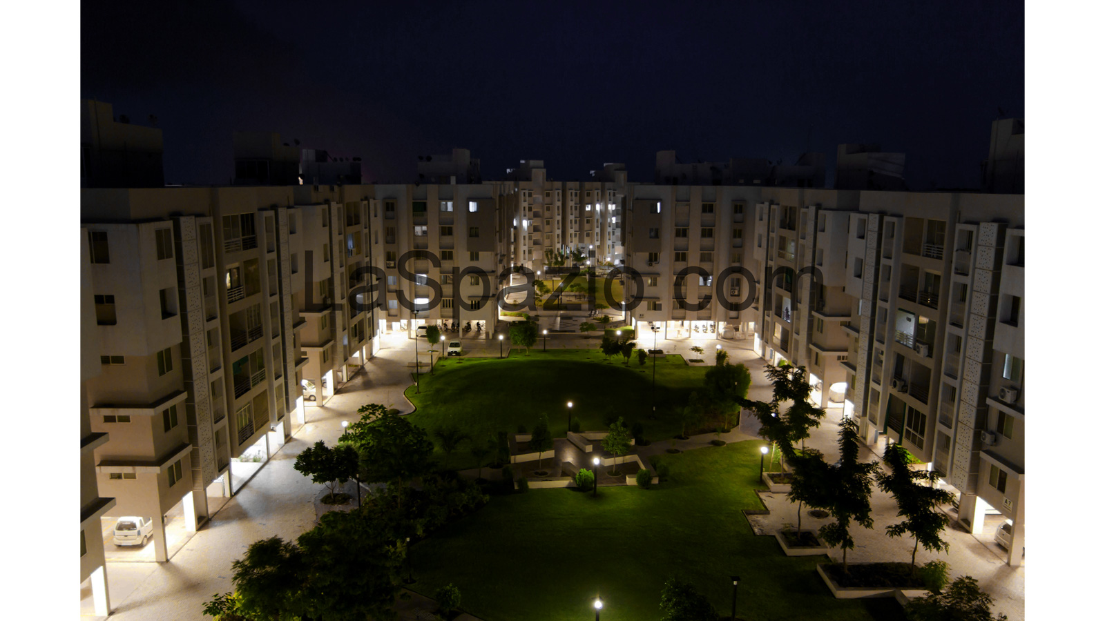 Laspazio Courtyard Landscape