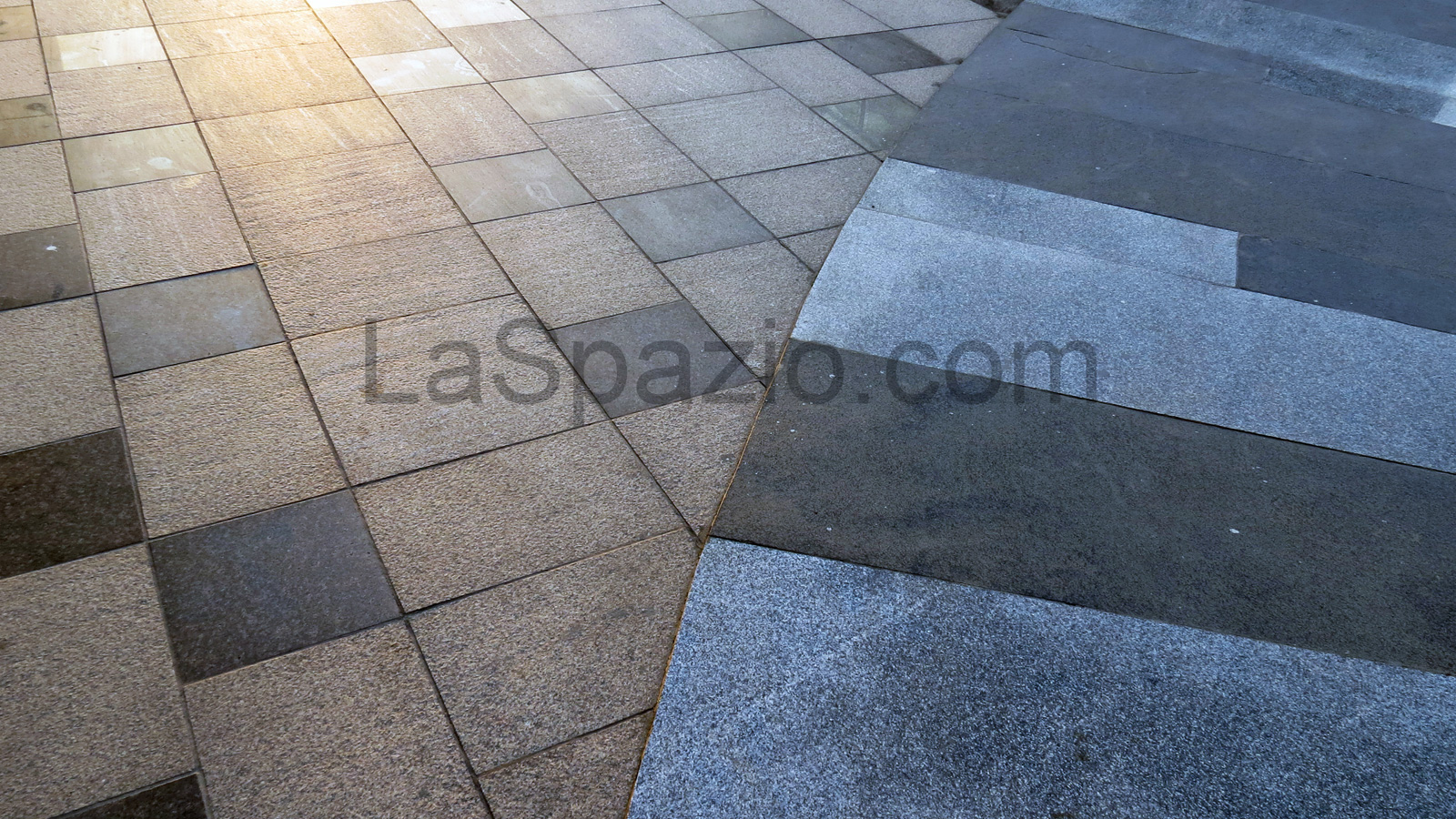 Laspazio Landscape Sit Outs