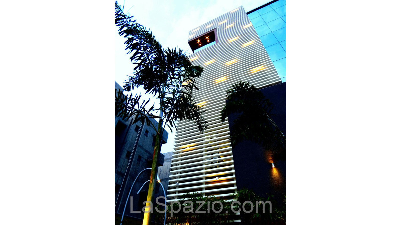Laspazio Facade Illumination Design