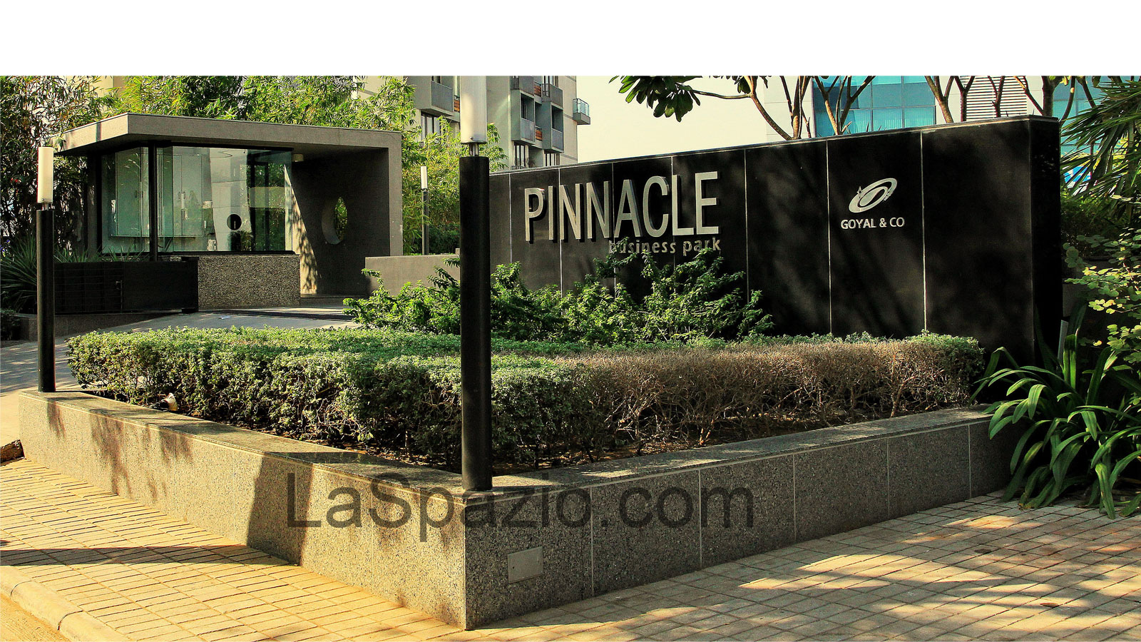 Laspazio Signage Wall
